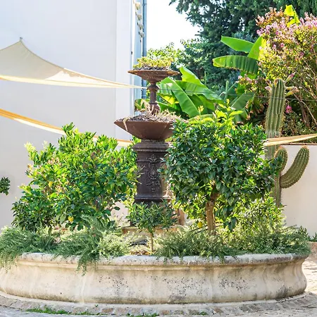 Secret D'uzes - Le Duche - Piscine Chauffee Et Jacuzzi 4*